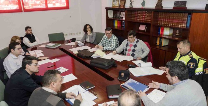 Mislata retrasa el montaje de las carpas una semana para reducir las molestias