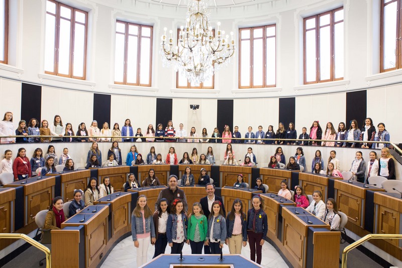 Las Candidatas Infantiles disfrutan de sus convivencias en Torrevieja