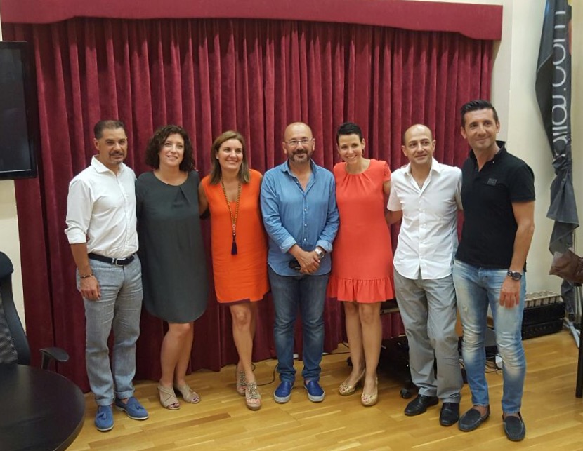 Indumentaristas oficiales para las Fallas 2017