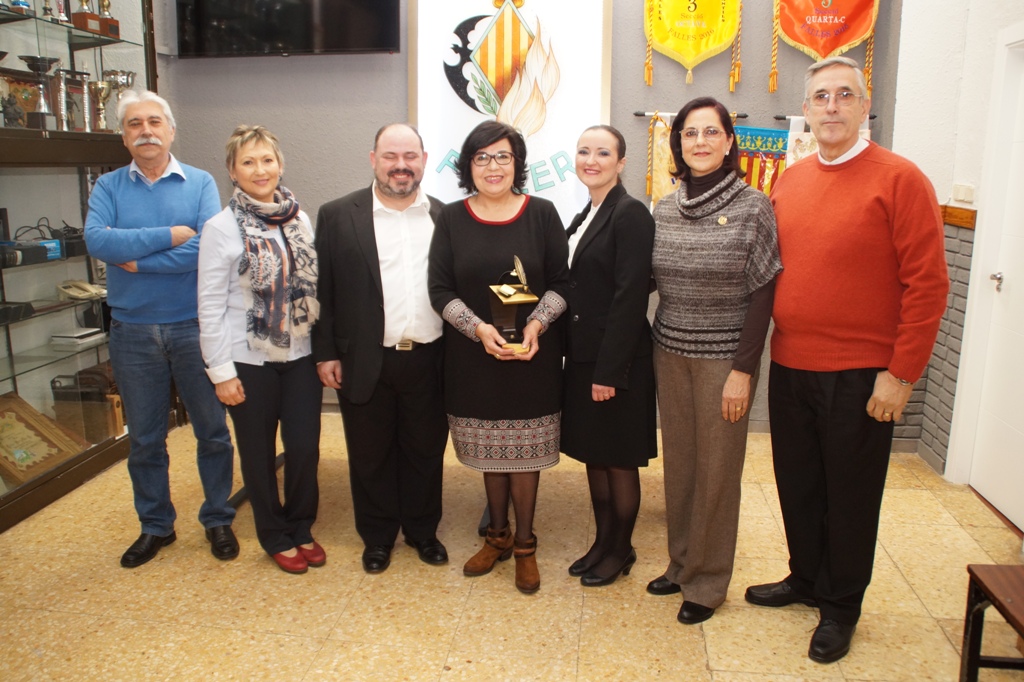Leones-Poeta Más y Ros entrega su III Premio Exalta d’Or