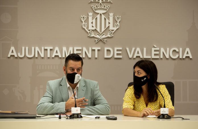 1002_-Premis_Caliu_2